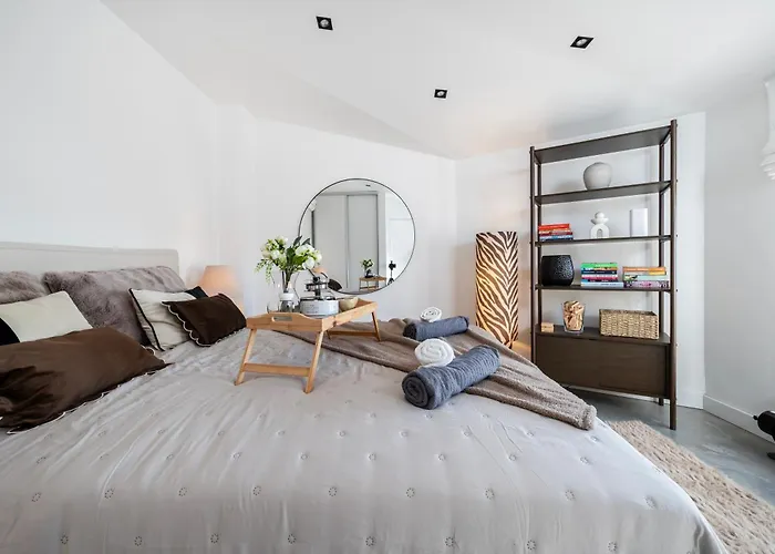 Διαμέρισμα Piotrkowska - Air Con, Location - By Rentujemy